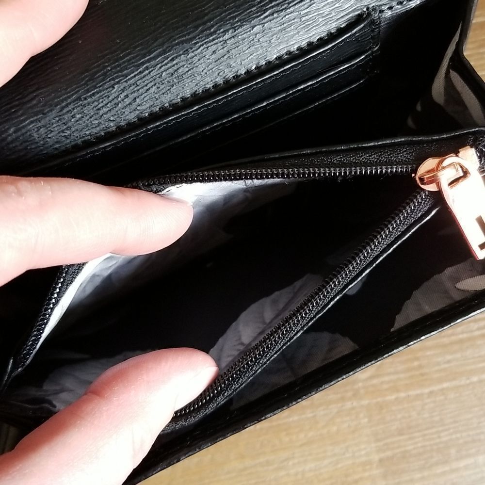 Ted Baker Black Leather Wristlet Wallet Clutch - Picture 9 of 9